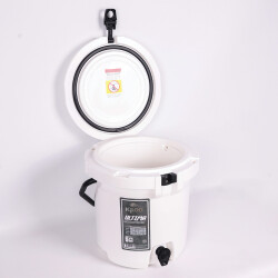 IGLOO Ultima 5 Gallon Musluklu RotoMold Fıçı 19 Litre - 4